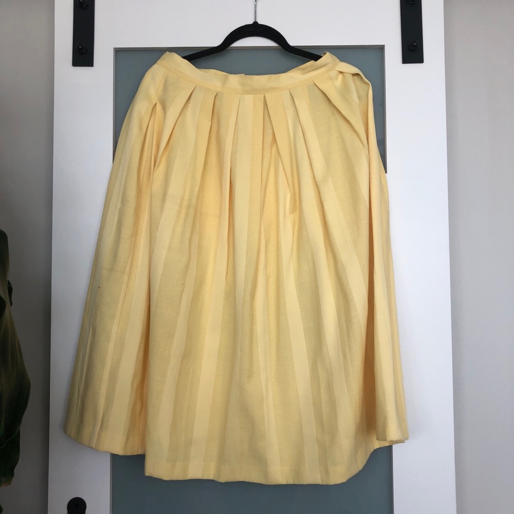 Vintage yellow midi skirt